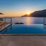 Deniz Feneri Lighthouse Hotel