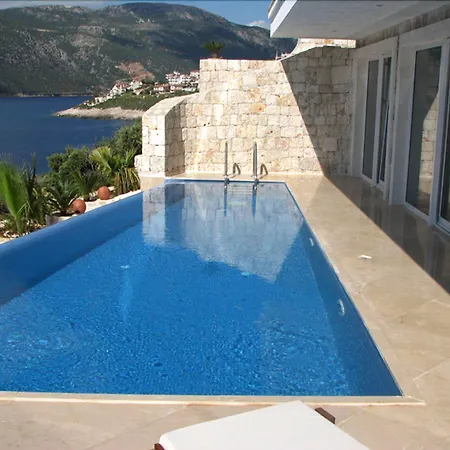 Hotel Lighthouse 3*