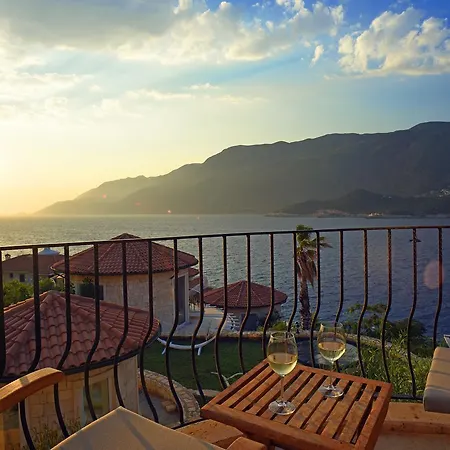 Mekvin Deniz Feneri Lighthouse Hotel 3*