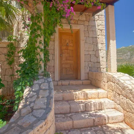 Mekvin Deniz Feneri Lighthouse Hotel