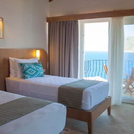 Lighthouse Hotel